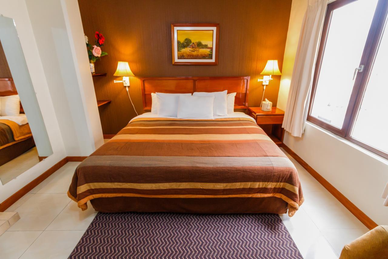 Hotel Anna Inn Olintepeque ภายนอก รูปภาพ